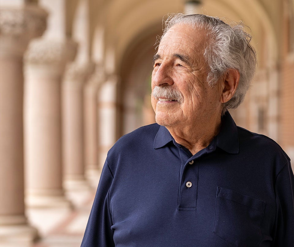 Walter Loewenstern ’58